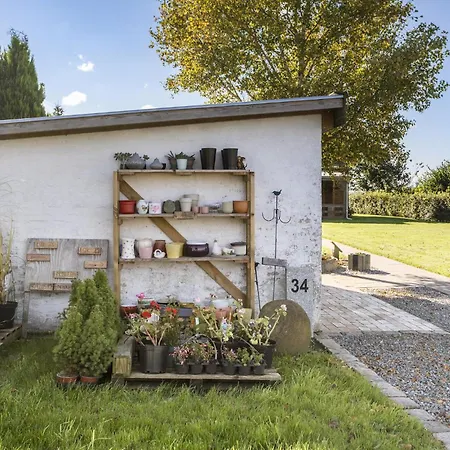 Awesome In With Wifi 度假居